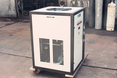 工業(yè)冷水機廠哪家比較好？